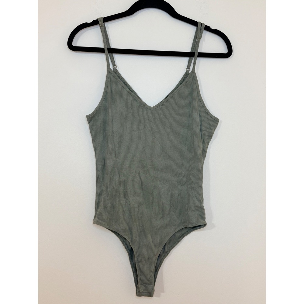 Fashion Nova Womens XL Sage Green Ribbed V-Neck Bodysuit Adjustable Straps Thong